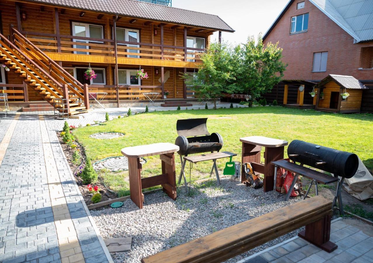 Rybatska 7 Hotel Chornomorsk Exterior photo