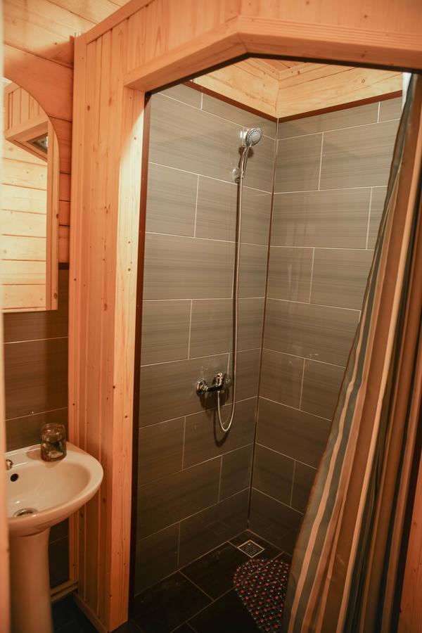 Rybatska 7 Hotel Chornomorsk Exterior photo